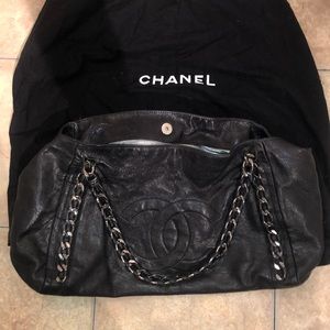 Authentic Chanel Chain east west modern leather tote bag